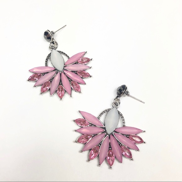 Boho Pink Gray White Women’s Earrings Boutique Gift NEW - Picture 2 of 5